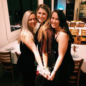 Meet your Posher, Cayla